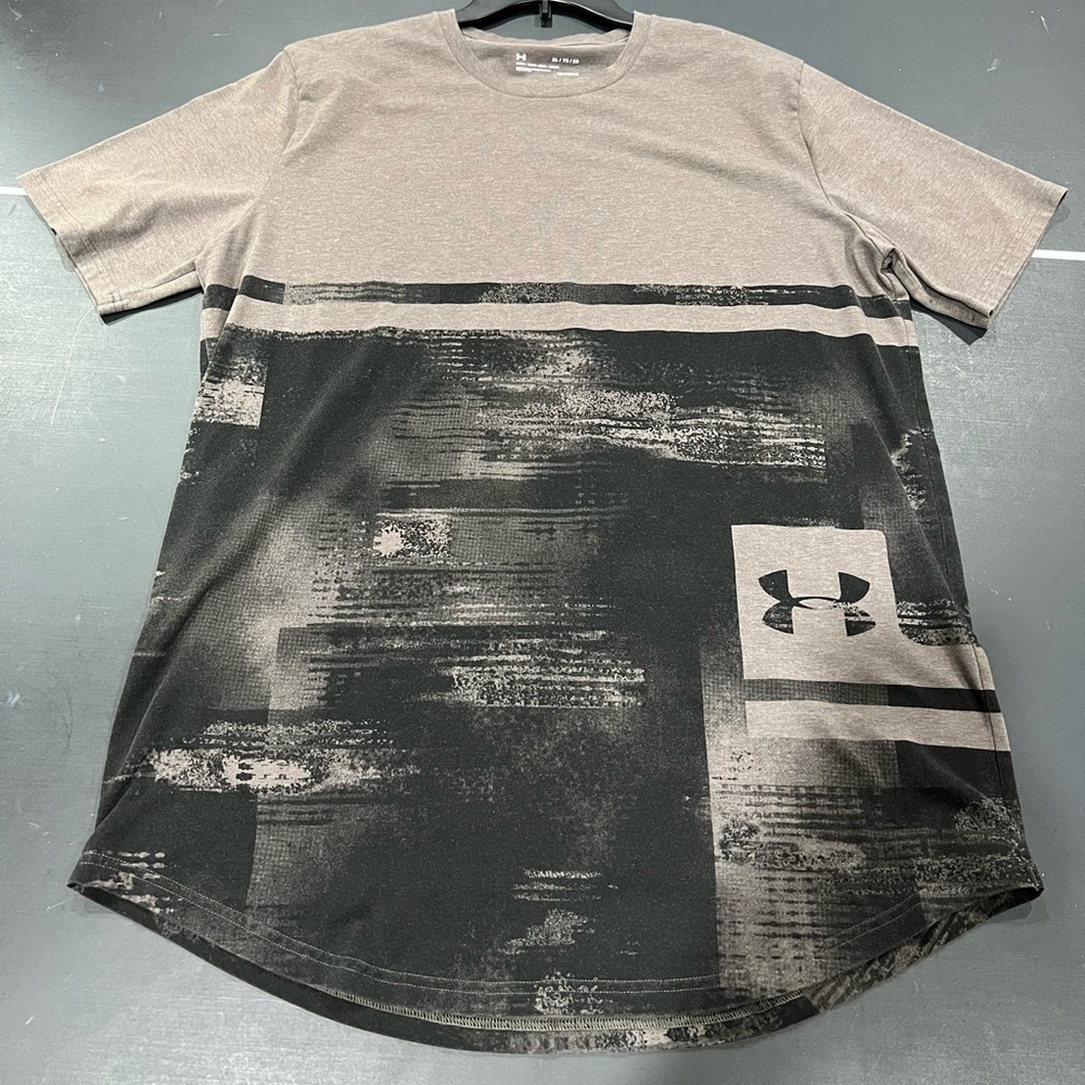 Under Armour Men’s Heat Gear Shirt Size XL